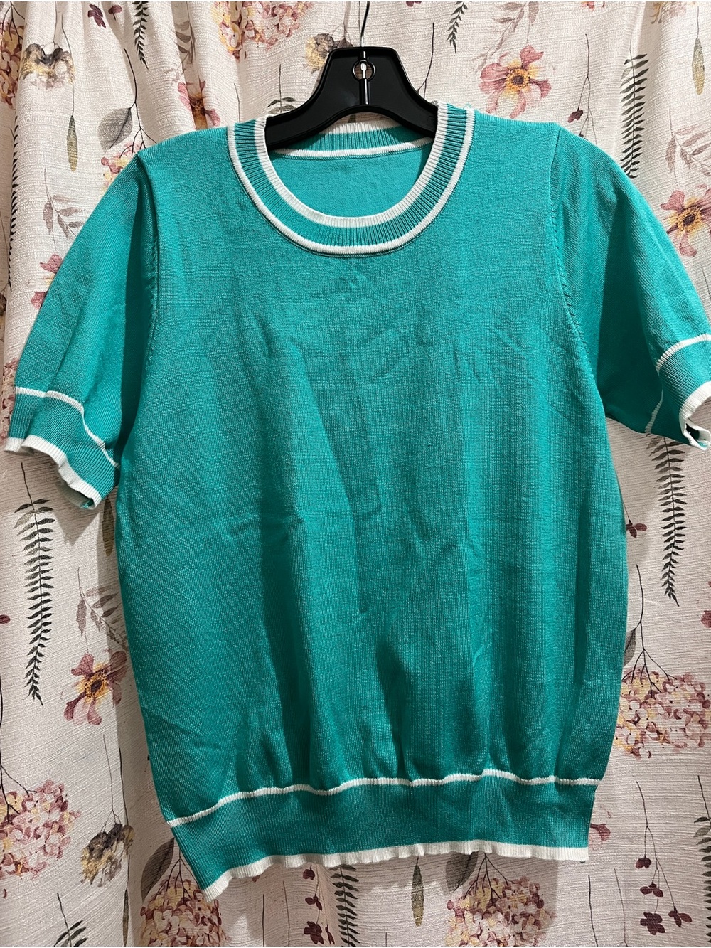 Women's Short Sleeve Knit Tee in Teal with White Trim